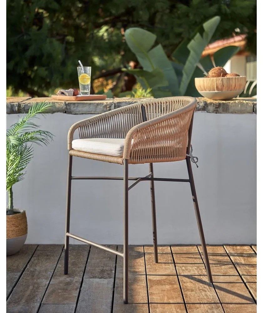 Beżowy metalowy/tapicerowany hoker ogrodowy Yanet – Kave Home