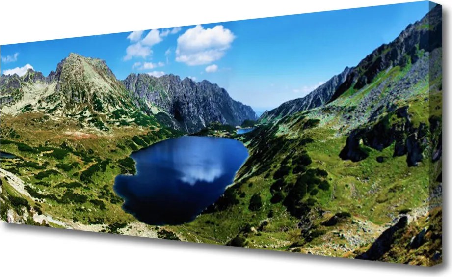 Obraz drukowany na płótnie Panorama Wysokich Gór nad Wodą