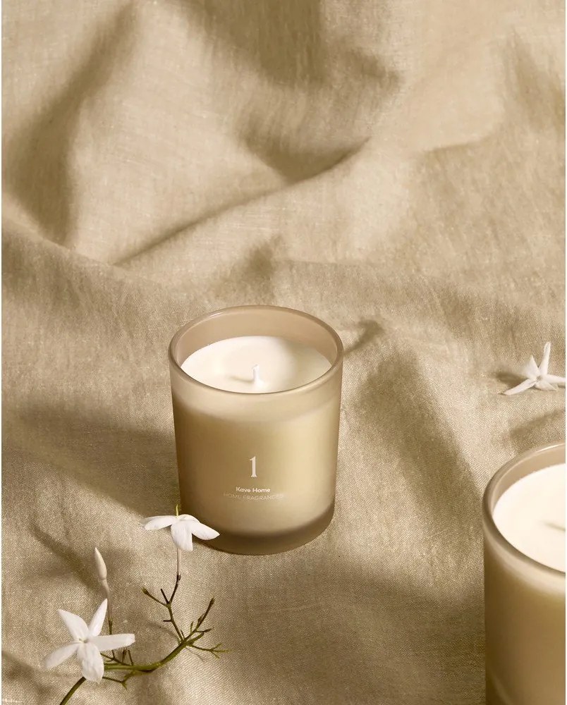 Świeca zapachowa czas palenia 20 h Soft Jasmin – Kave Home