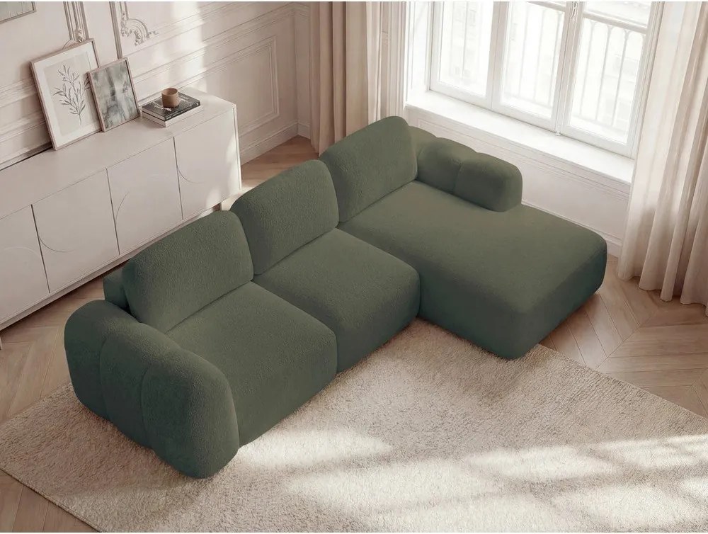 Zielony rozkładany narożnik z materiału bouclé ze schowkiem (prawostronny/z szezlongiem) Montaigne – Bobochic Paris