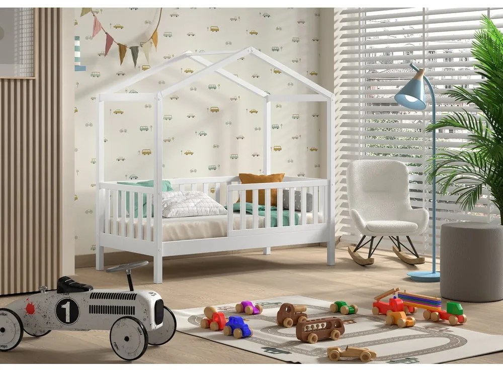 Białe łóżko dziecięce z litego drewna sosnowego w kształcie domku ze stelażem 70x140 cm DALLAS – Vipack