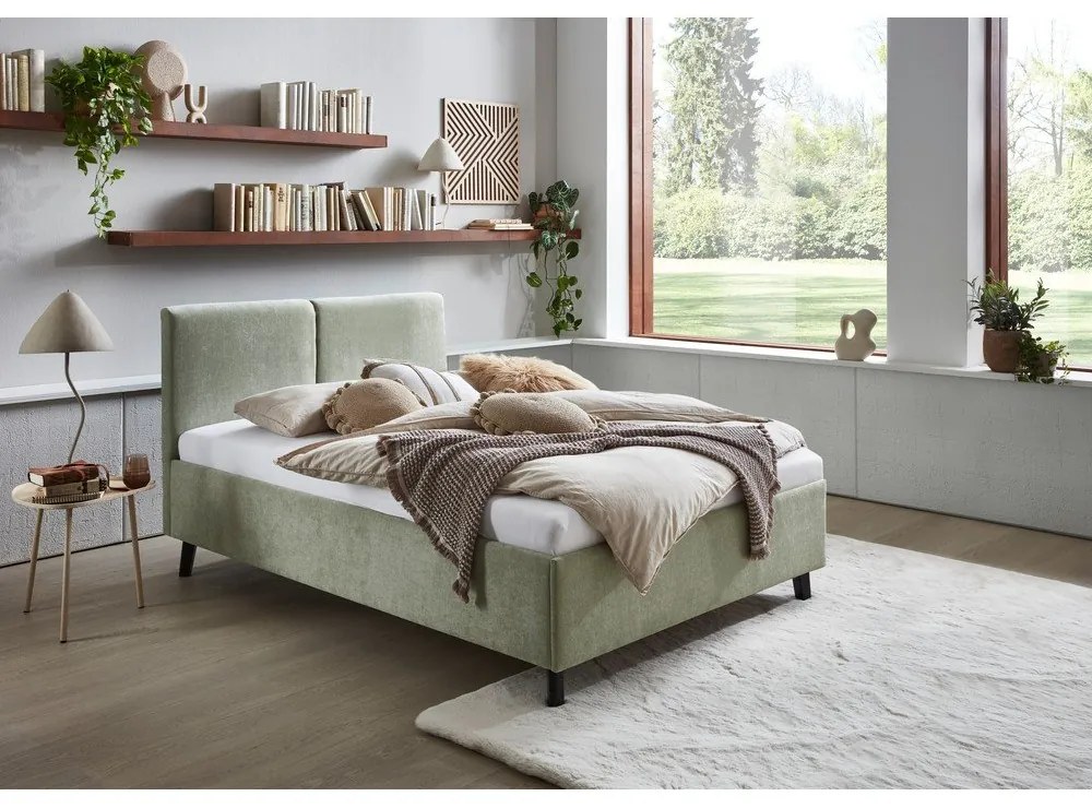 Jasnozielone tapicerowane łóżko dwuosobowe ze stelażem 140x200 cm Piano – Meise Möbel