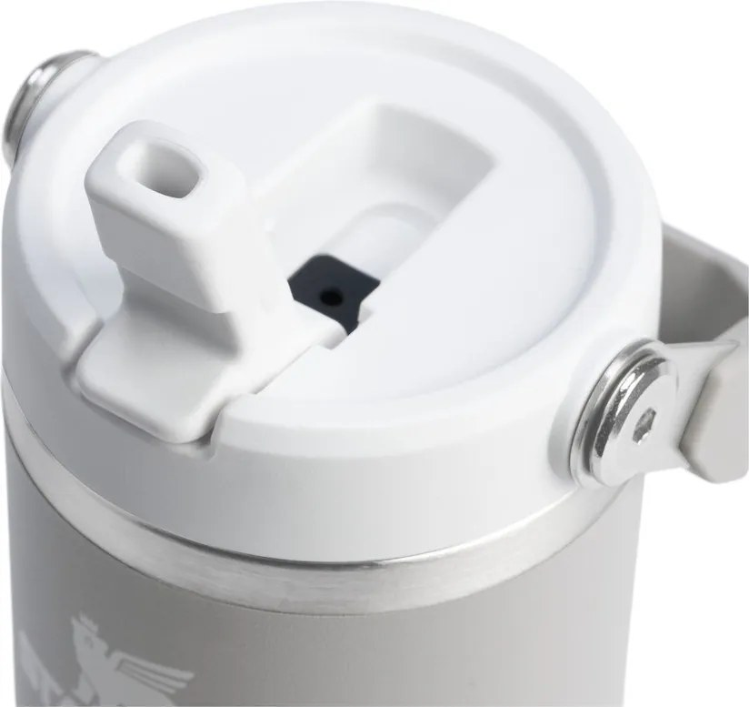 Jasnoszary termos ze stali nierdzewnej 410 ml IceFlow™ Flip Straw 2.0 Tumbler Ash – Stanley