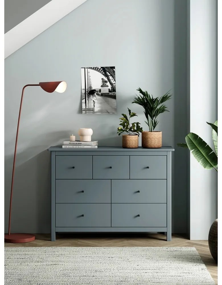 Szarozielona komoda z litego drewna sosnowego 110x80x40 cm Misti – Marckeric