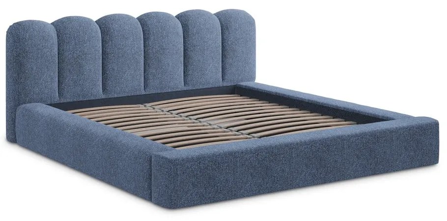 Niebieskie tapicerowane łóżko dwuosobowe ze schowkiem i stelażem 160x200 cm Mano – Makamii