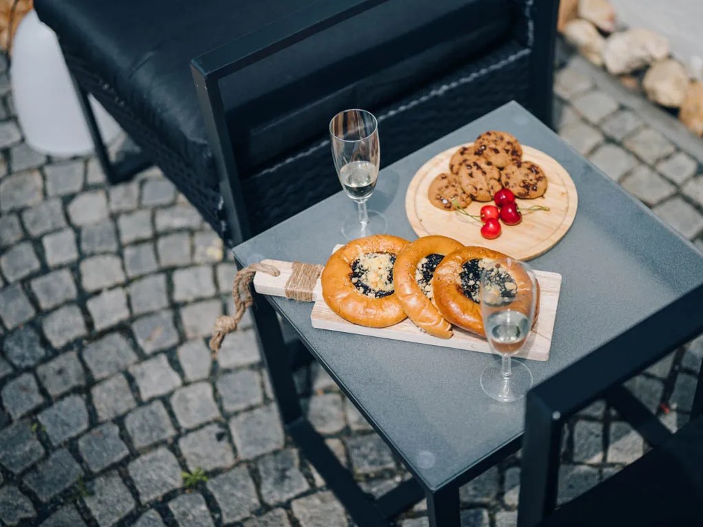 Drewniana deska do krojenia ze sznurkiem SENZA