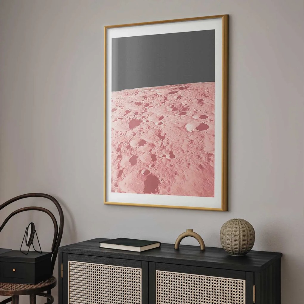 Plakat Różowy księżyc 21x30 cm z ramą złotą z marginesem ARTGEIST B