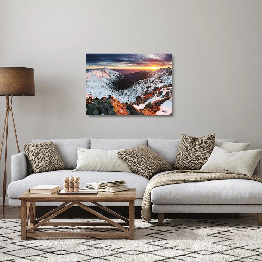Obraz na szkle - Zimowa panorama górska (70x50 cm)