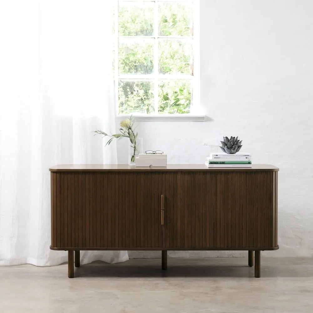 Brązowa niska komoda w dekorze dębu z drzwiami przesuwnymi 76x160 cm Cavo – Unique Furniture
