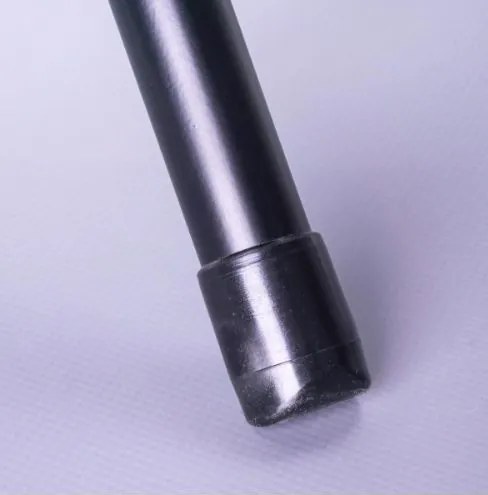 Składany stołek kempingowy - czarny