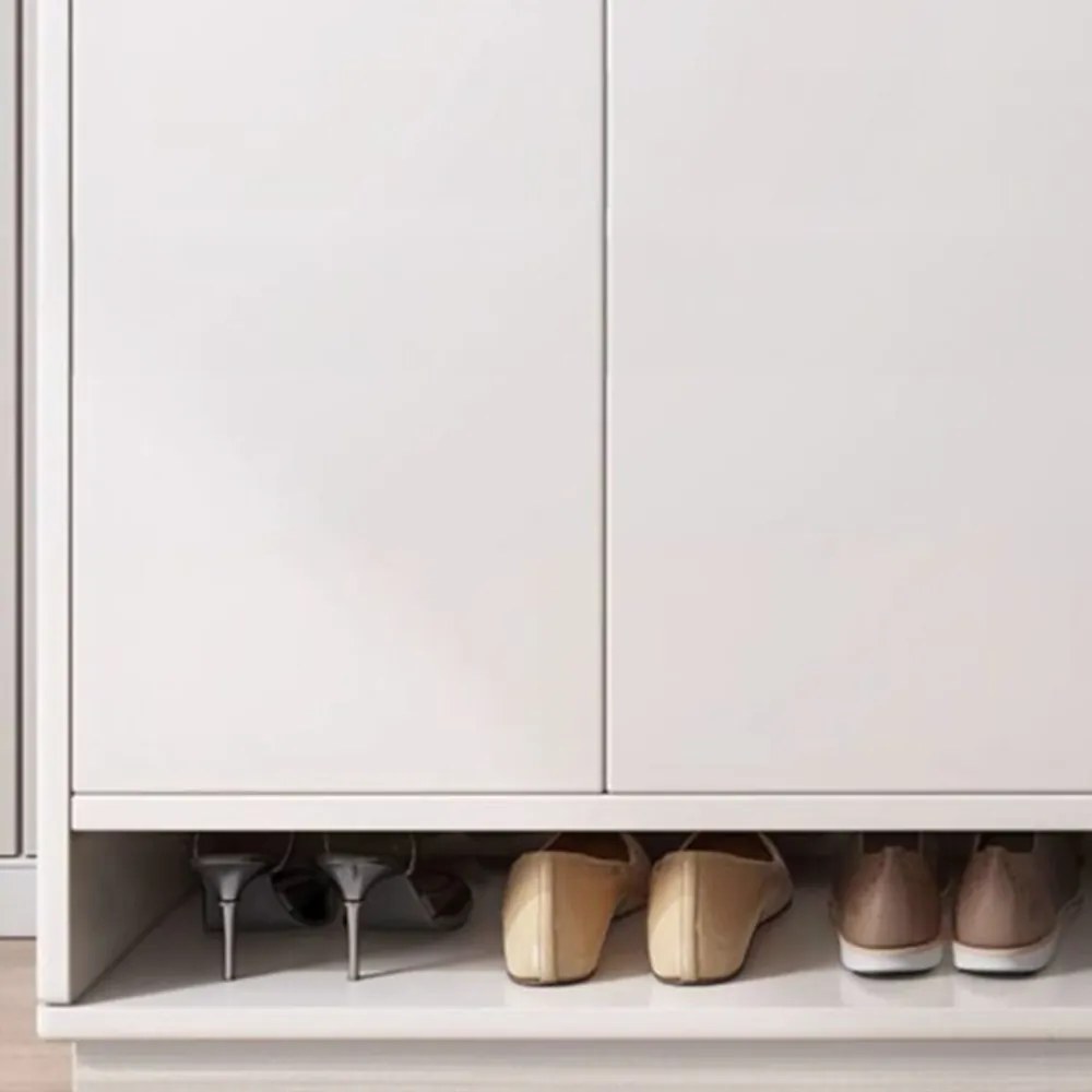 Biała szafka na buty 60x80x32 cm – kompaktowe i eleganckie rozwiązanie do przechowywania