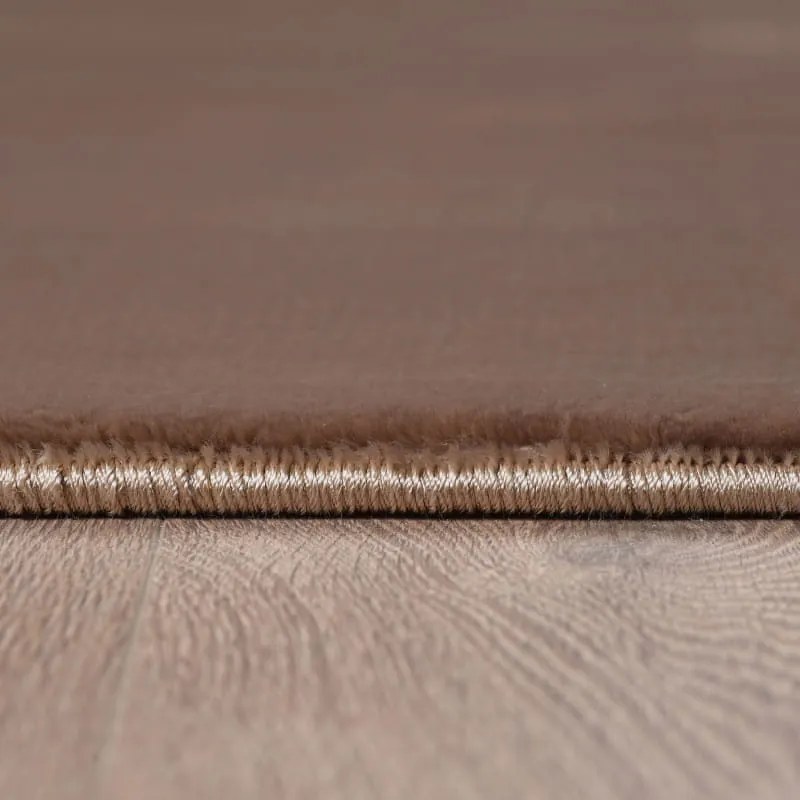 Dywan pluszowy Luxy beżowy 80 cm x 250 cm