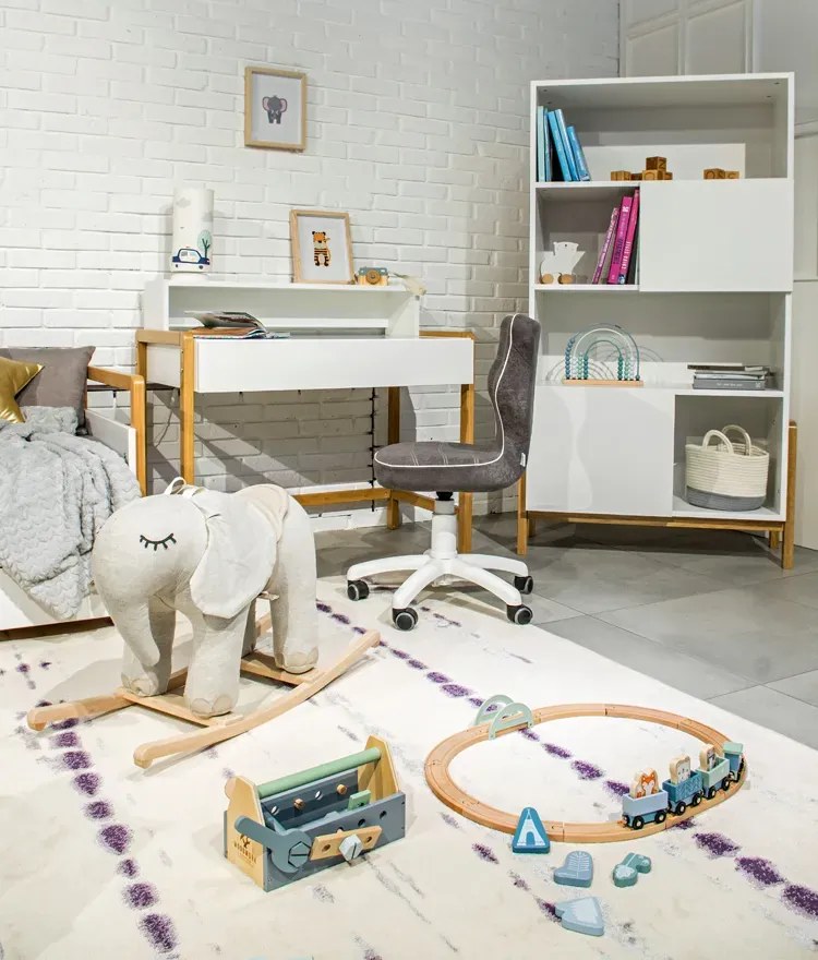 Białe biurko scandi dla dzieci i młodzieży C7-H53