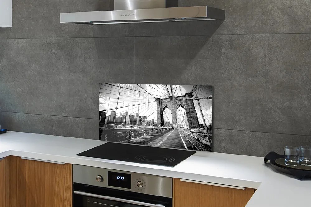 Panel szklany do Kuchni Most na Tle Wieżowców