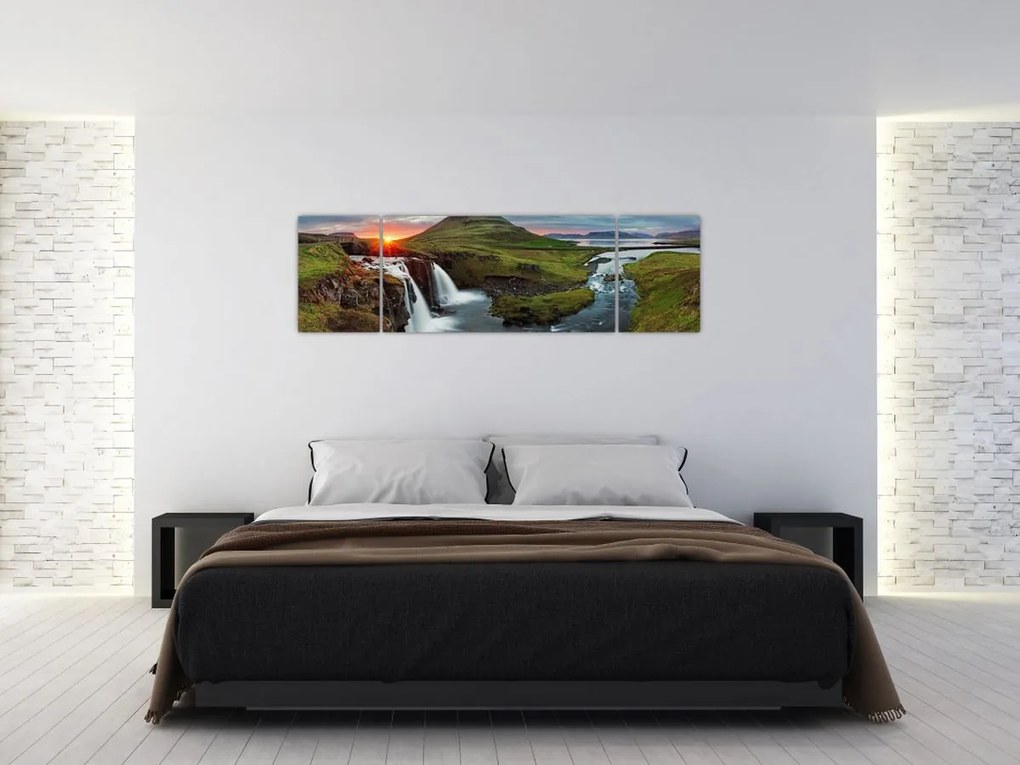 Obraz - Kirkjufell o zachodzie słońca (170x50 cm)