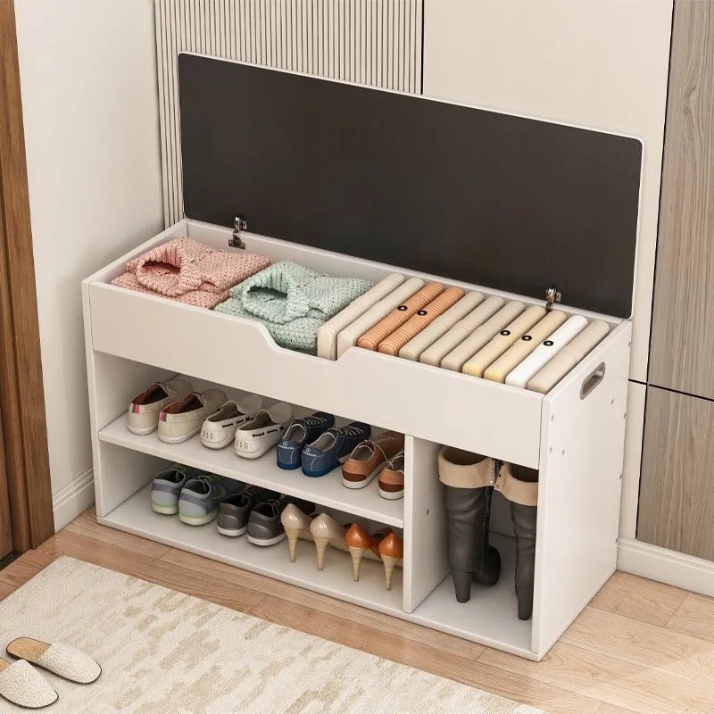 Biała szafka na buty z drewnianym siedziskiem i schowkiem 80 cm