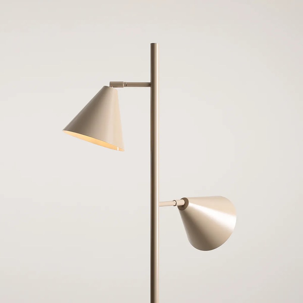 Beżowa lampa Form 2 z regulowanymi kloszami w kształcie stożków