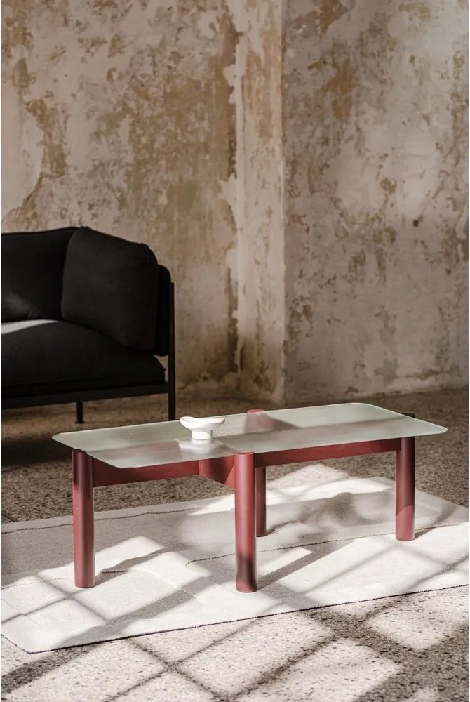 Bordowy stolik ze szklanym blatem 55x105 cm Kob – noo.ma