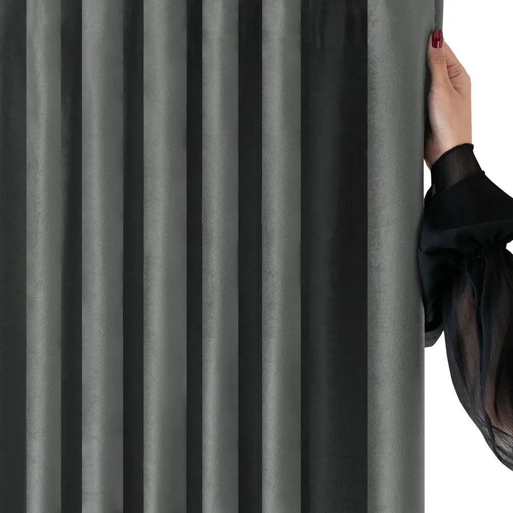 Ciemnoszara aksamitna zasłona częściowo zaciemniająca (dimout) 530x225 cm Velto – Filumi
