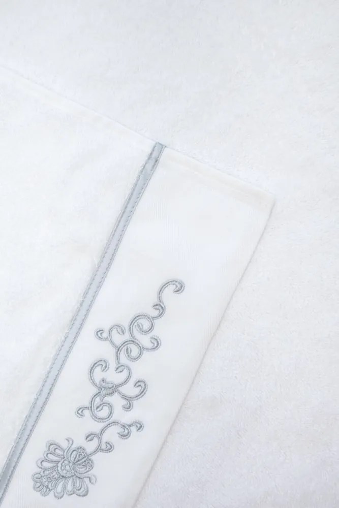 Podarunkowy zestaw ręczników DIARA, 3 szt Biały / miętowy haft