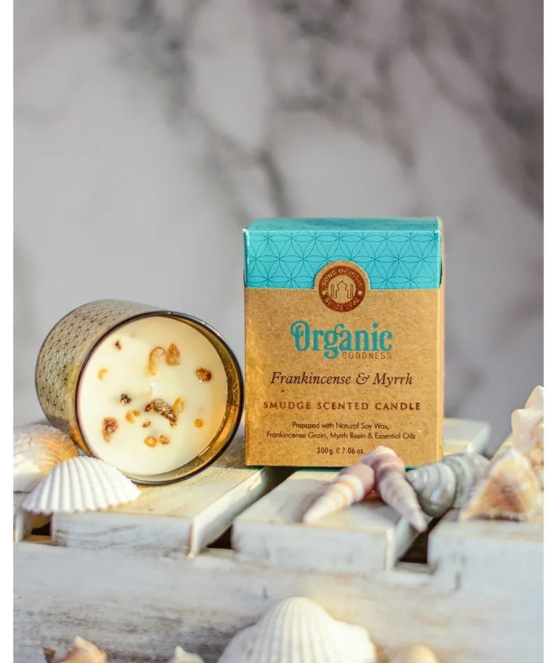 Organiczna świeca kadzidlana Frankincense &Myrrh 200 g w szklanym pojemniku ze złotą folią