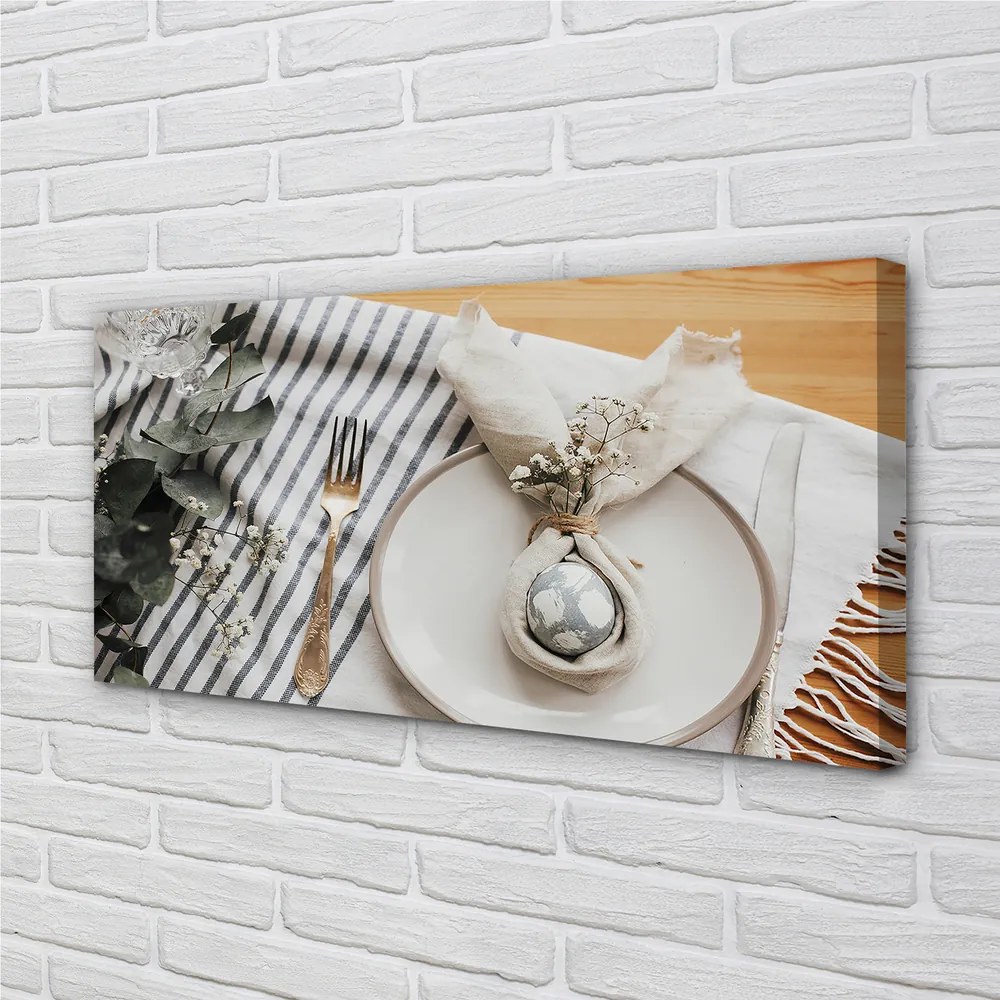 Duży obraz na płótnie Talerz z Kwiatami i Jajkiem