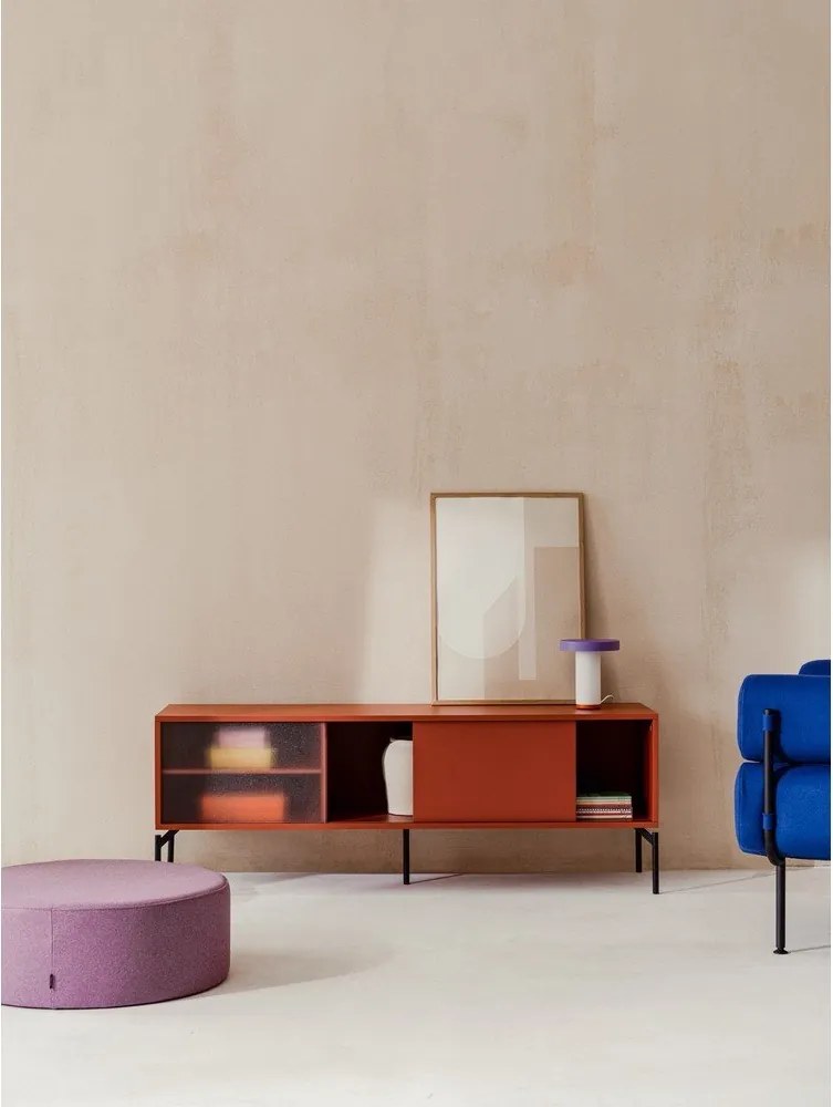 Szafka pod TV w kolorze terakoty 160x60x42 cm Met – noo.ma