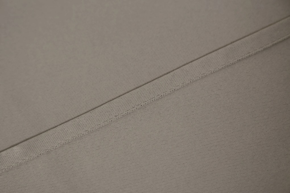 Jasnobrązowa zasłona OXFORD 140x250 cm Zawieszanie: Metalowe pierścienie