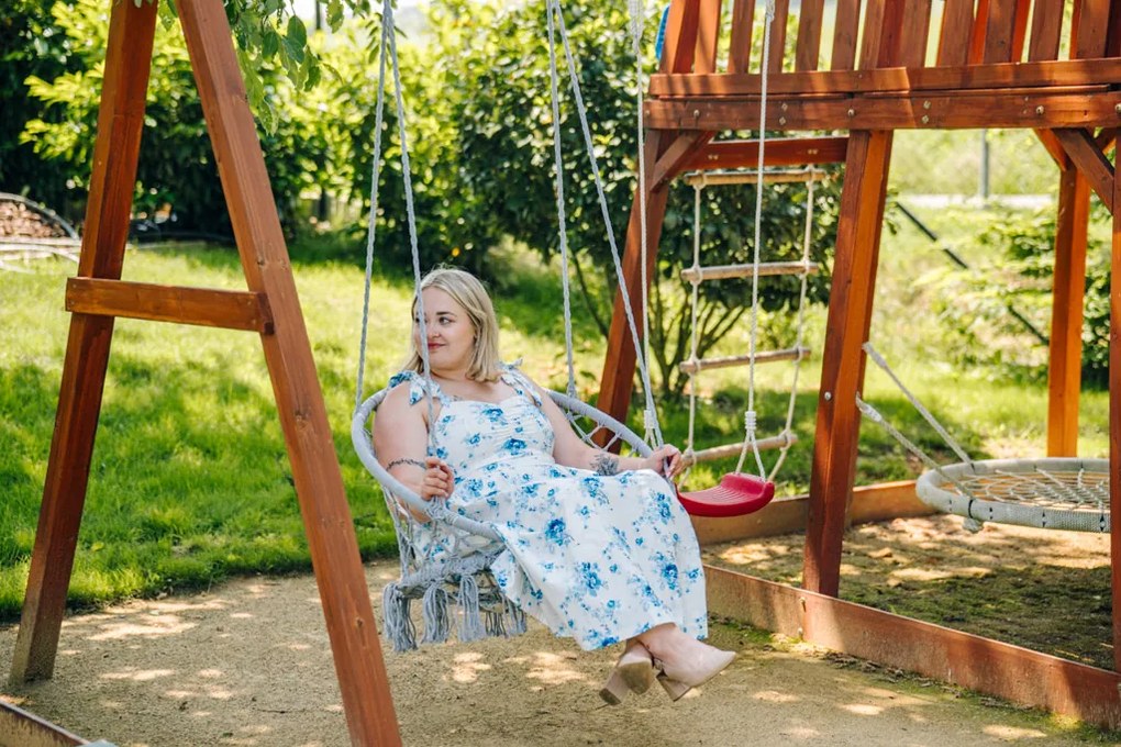 Szary wiszący fotel KOLUMBIA ze stojakiem