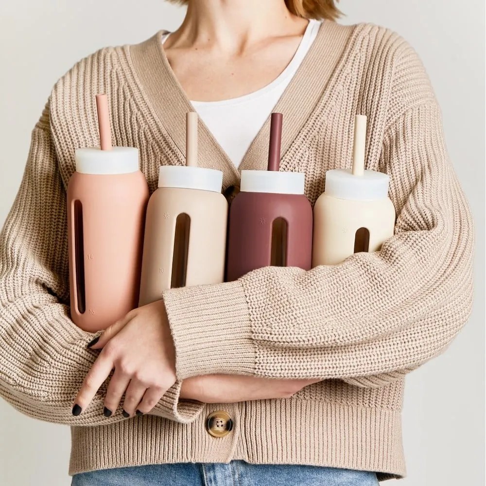 Silikonowa słomka z wieczkiem i szczoteczką w komplecie Milk Coffee – Muuki