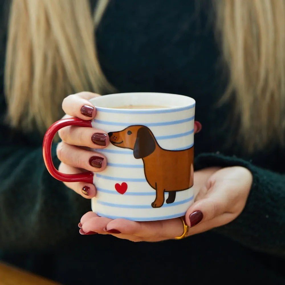 Niebiesko-brązowy porcelanowy kubek 300 ml Sausage Dog – Sass &amp; Belle