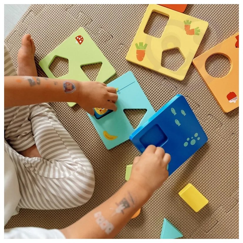 Tooky toy układanka montessori kształty i kolory zwierzątka 6 planszy fsc