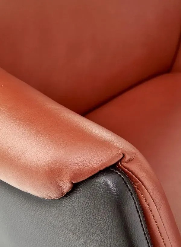 Elegancki brązowy fotel obrotowy Z6-Z86