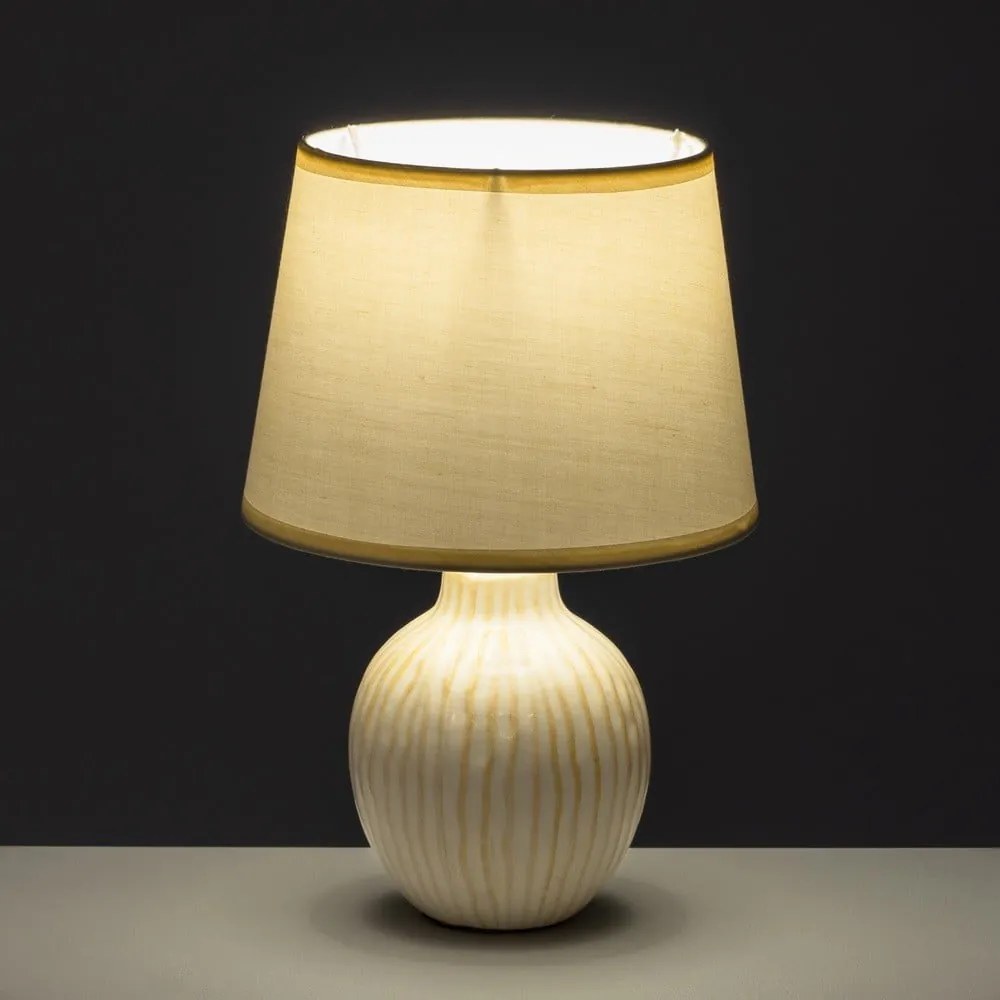 Kremowa ceramiczna lampa stołowa z tekstylnym kloszem (wys. 28 cm) – Casa Selección