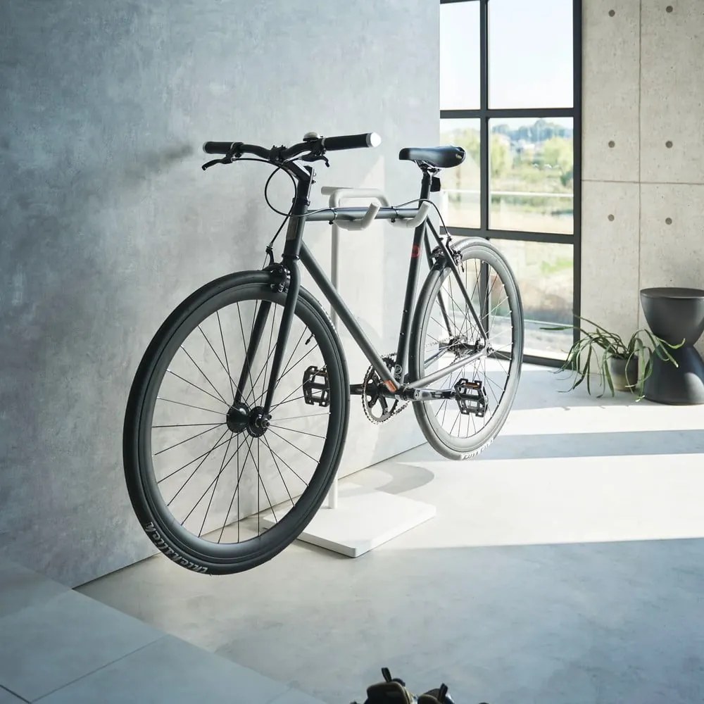 Stojak na rower Tower – YAMAZAKI