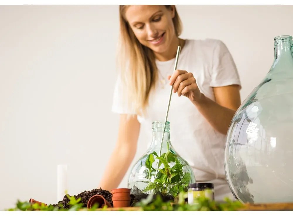 Szklane terrarium z narzędziami do uprawy roślin Esschert Design, 15 l