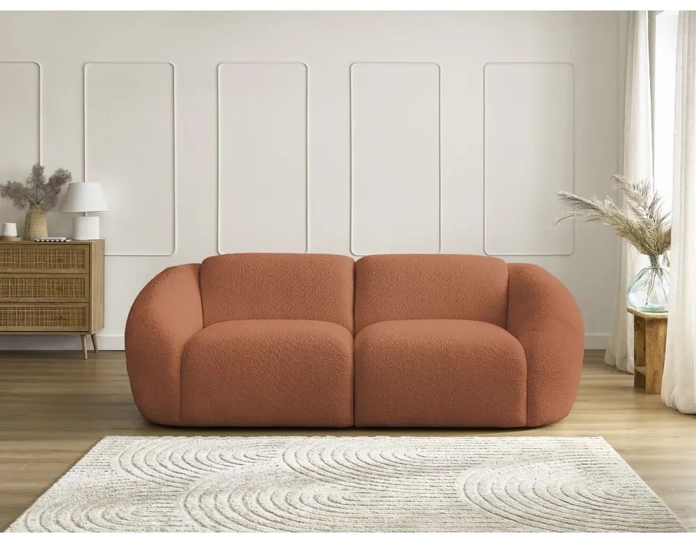 Pomarańczowa sofa z materiału bouclé 230 cm Tina – Bobochic Paris