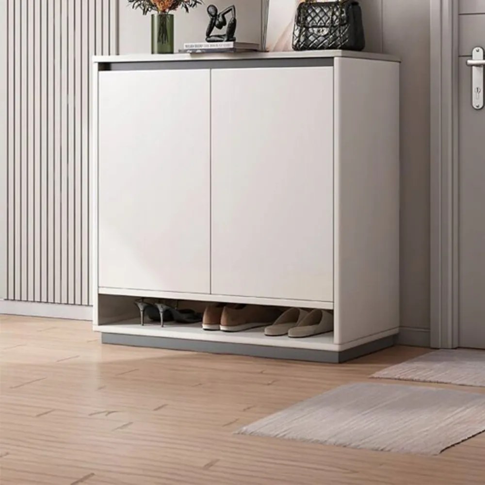 Biała szafka na buty 60x80x32 cm – kompaktowe i eleganckie rozwiązanie do przechowywania