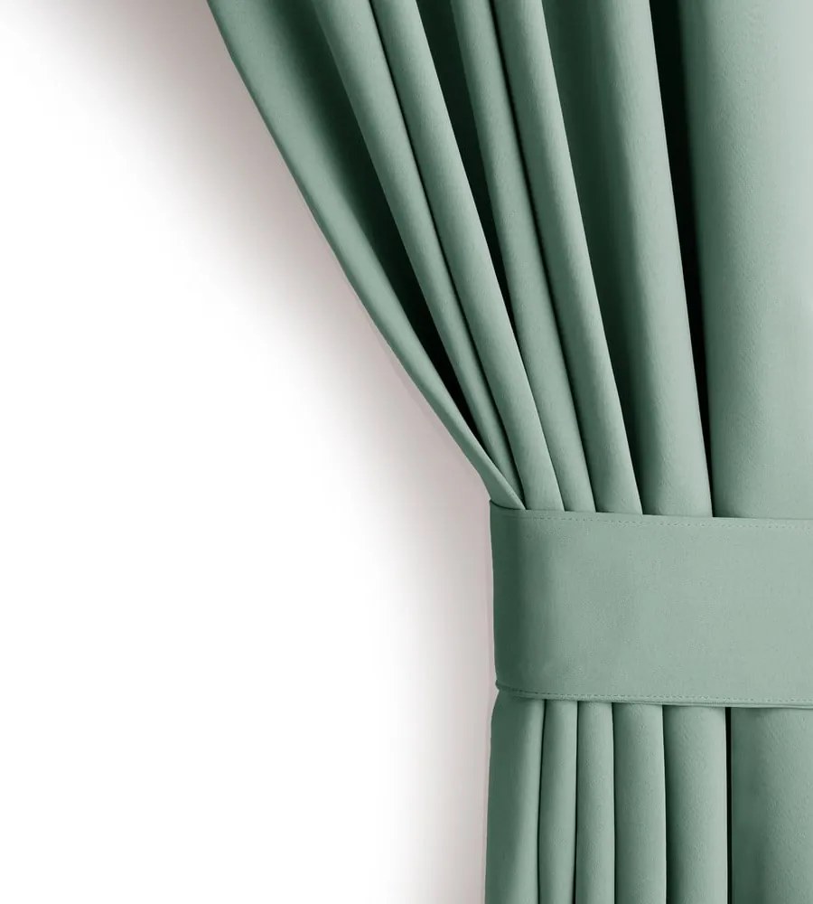 Jasnozielona zasłona termiczna/częściowo zaciemniająca (dimout) 140x270 cm Kierra – Restilo