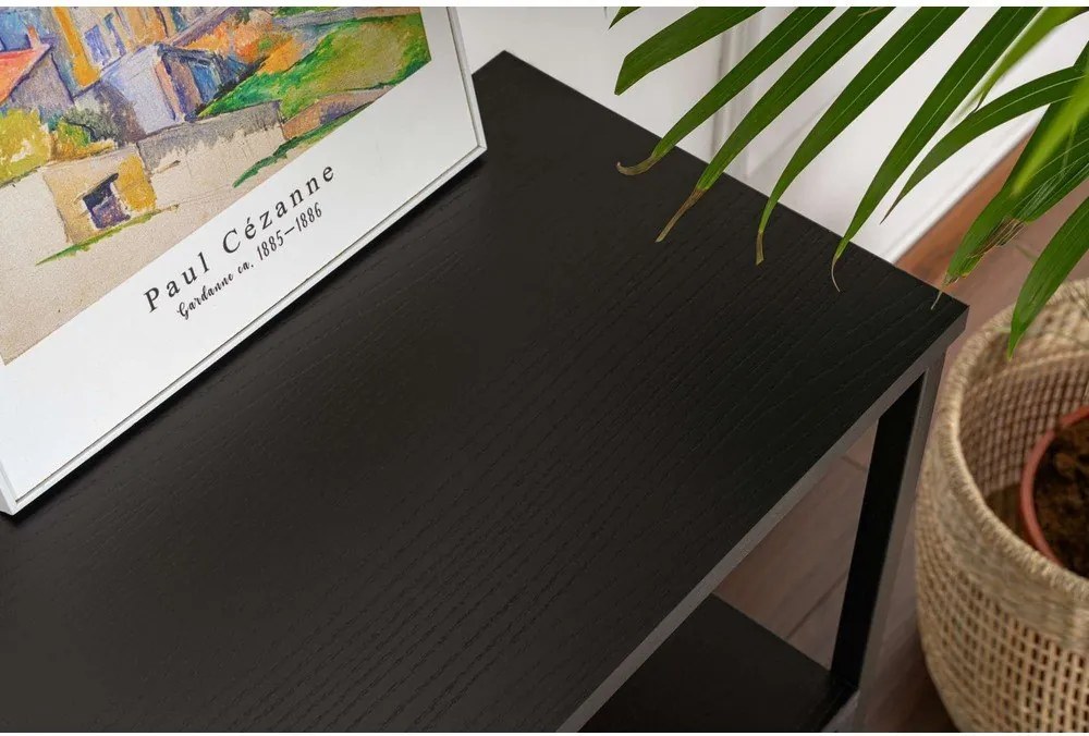 Czarna konsola z matowym wykończeniem 29,5x120 cm Solace – Kalune Design