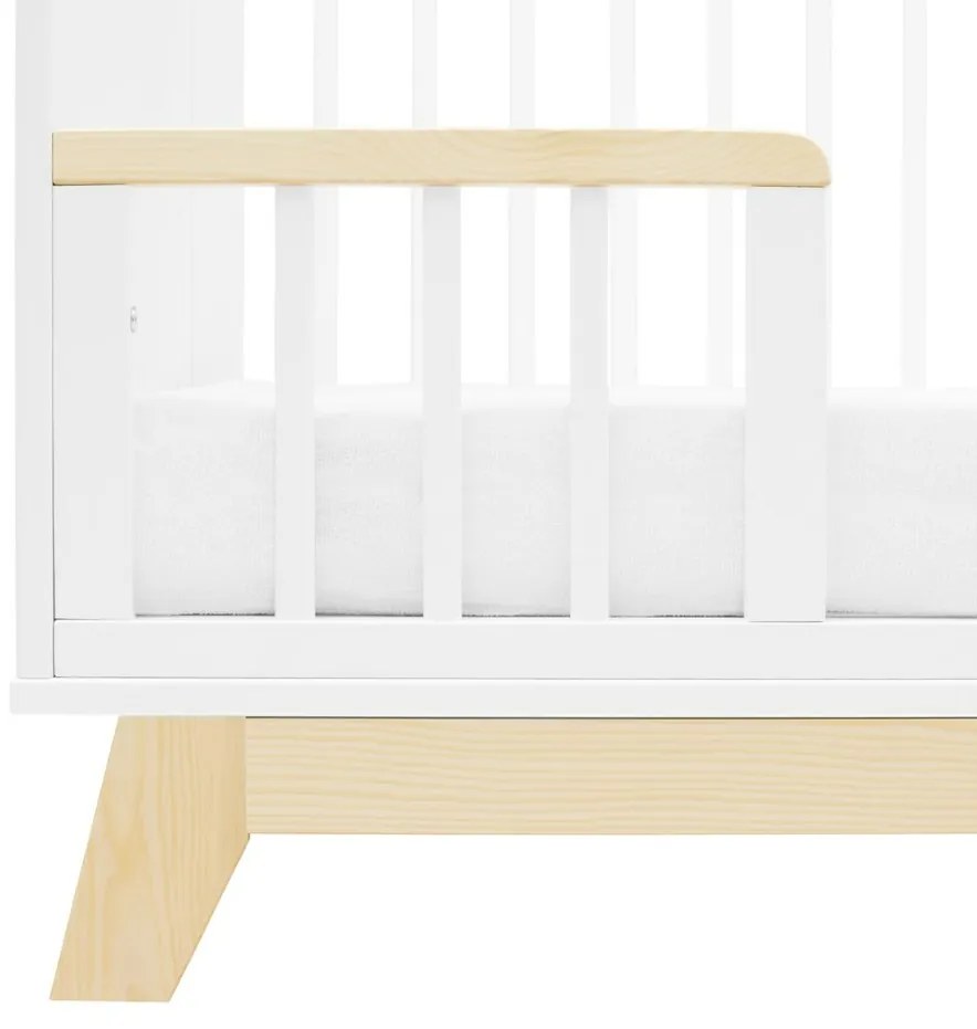 New Baby Łóżeczko dziecięce Marcus z barierką,białe/naturalne