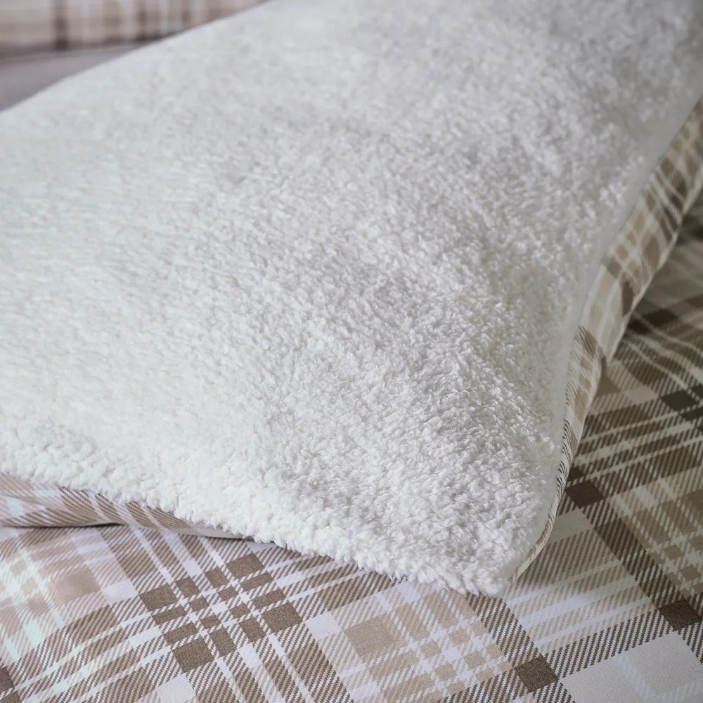 Brązowa pościel dwuosobowa z materiału sherpa 200x200 cm Cosy Sherpa Check – Catherine Lansfield