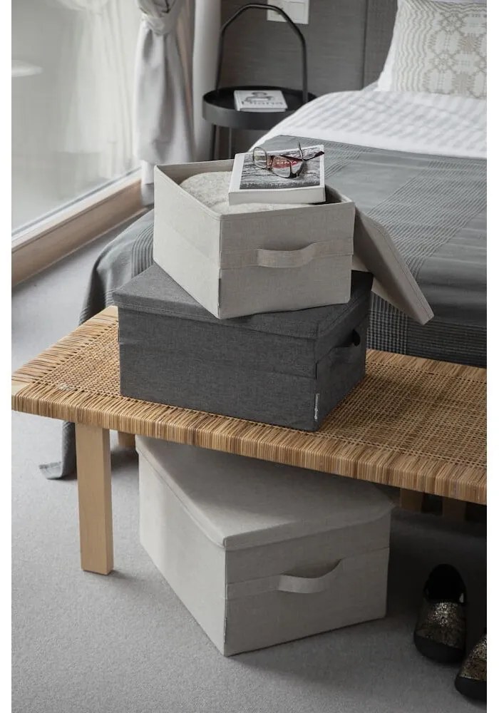 Beżowy tekstylny pojemnik z pokrywką 35x26x19 cm Soft Storage – Bigso
