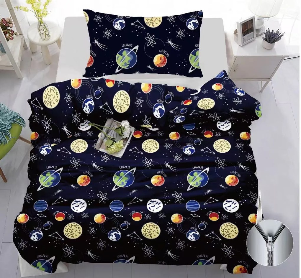 PrzytulneMieszkanie.pl PrzytulneMieszkanie.pl Bawełniana pościel PLANETS ciemnoniebieska Rozmiar pościeli: 70 x 90 cm | 140 x 200 cm