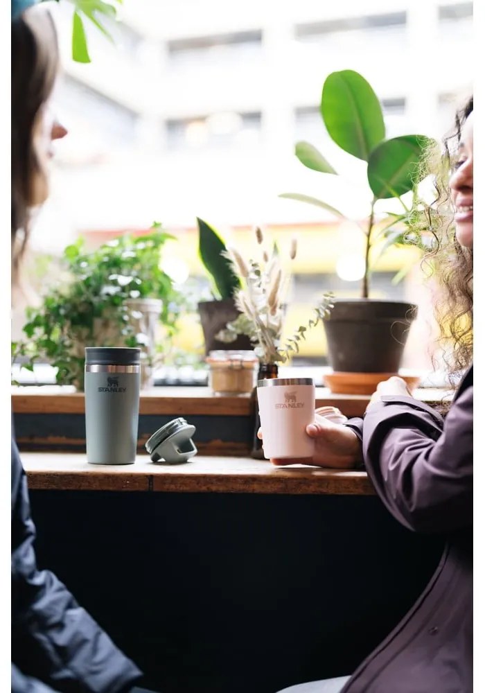 Jasnoróżowy kubek termiczny ze stali nierdzewnej 230 ml Café-To-Go Travel Mug Rose Quartz – Stanley