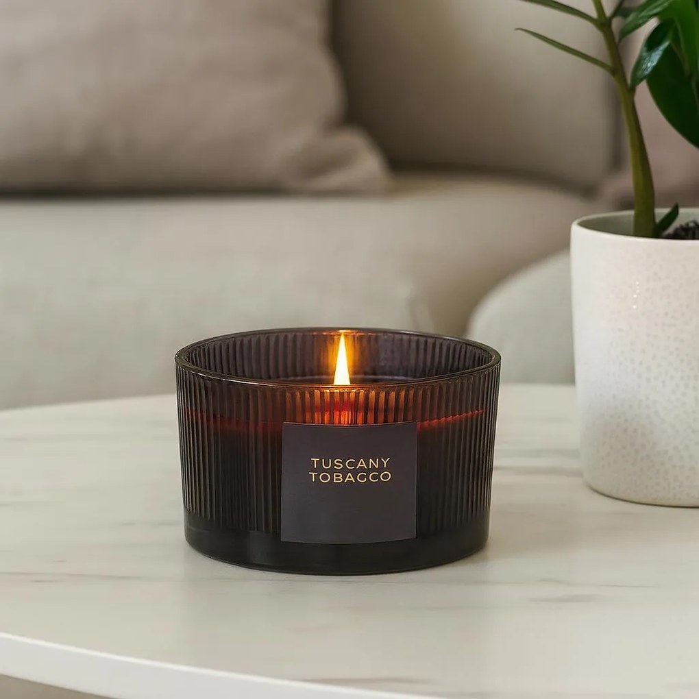 Świeca zapachowa FODU, 18 h palenia