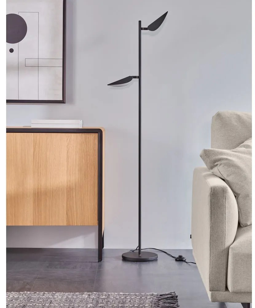 Czarna lampa stojąca LED (wysokość 150 cm) Veleira – Kave Home
