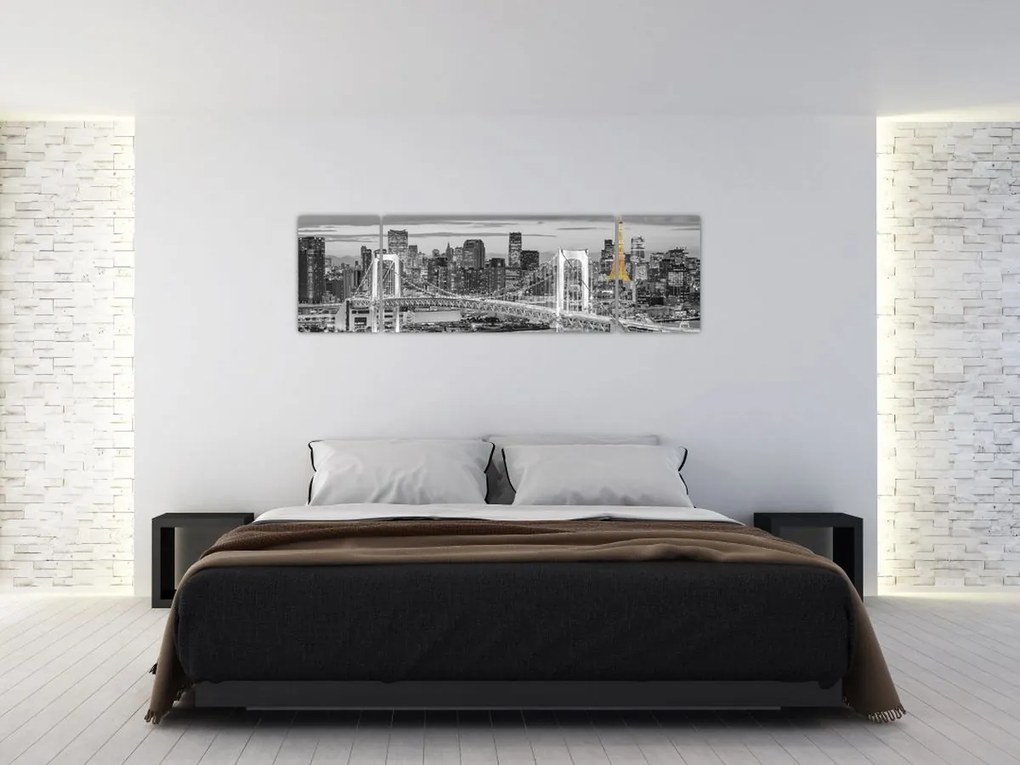 Obraz - Duże miasto z żółtą wieżą (170x50 cm)