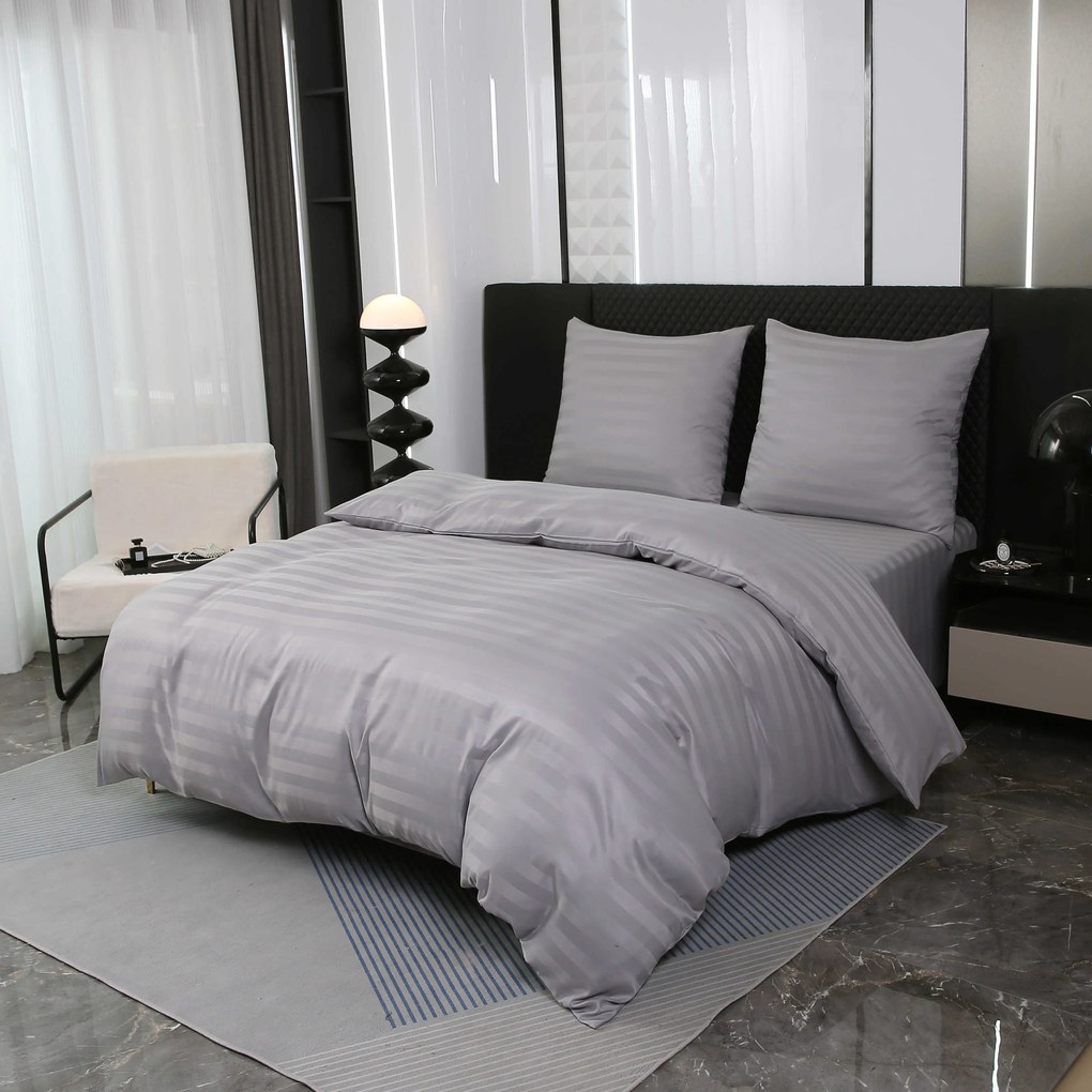 PrzytulneMieszkanie.pl PrzytulneMieszkanie.pl Hotelowa pościel z mikrowłókna JASMINE jasnoszara - pasek 2 cm, hotelowa kieszeń Rozmiar pościeli: 2 szt 70 x 90 cm | 200 x 220 cm