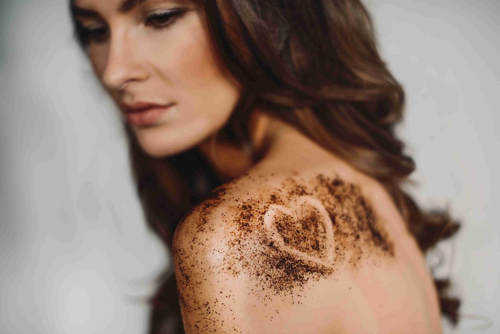 Kawowy peeling BODYBE COFFEE SCRUB karmelowy, 100g